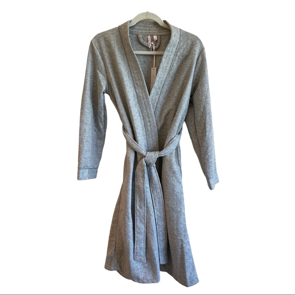 Body Touch Women’s Wrap Robe - Picture 2 of 5